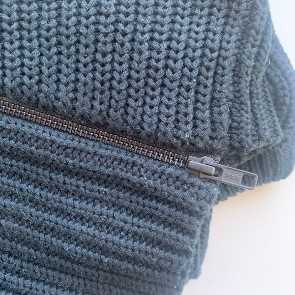 Finders Keepers Knit Dress Size XXS - Picture 4 of 5